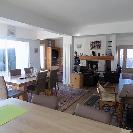 Belle Maison Renovee - Piscine Chauffee - A Pied -saint Palais Sur *