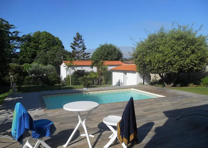 Belle Maison Renovee - Piscine Chauffee - A Pied -saint Palais Sur Villa